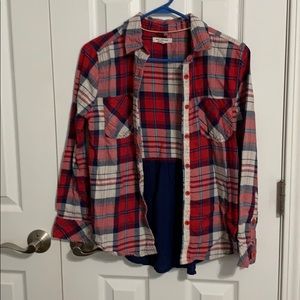 High-low flannel shirt. lace and sheer details